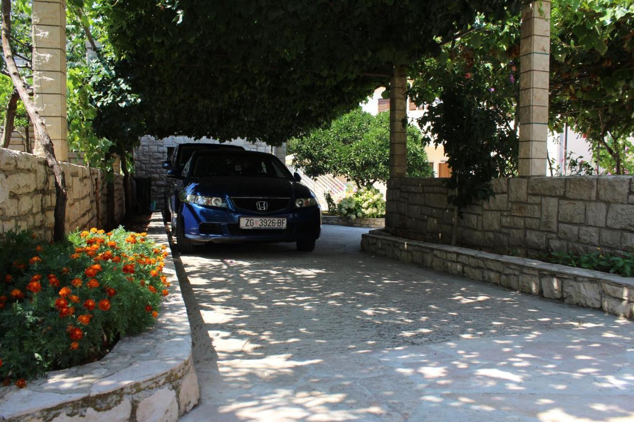Apartment Antica Supetar Zewnętrze zdjęcie