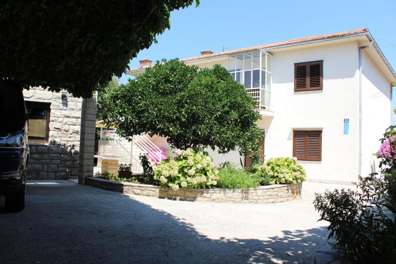 Apartment Antica Supetar Zewnętrze zdjęcie