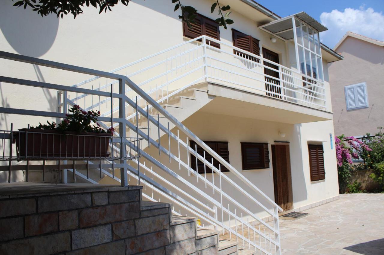 Apartment Antica Supetar Zewnętrze zdjęcie